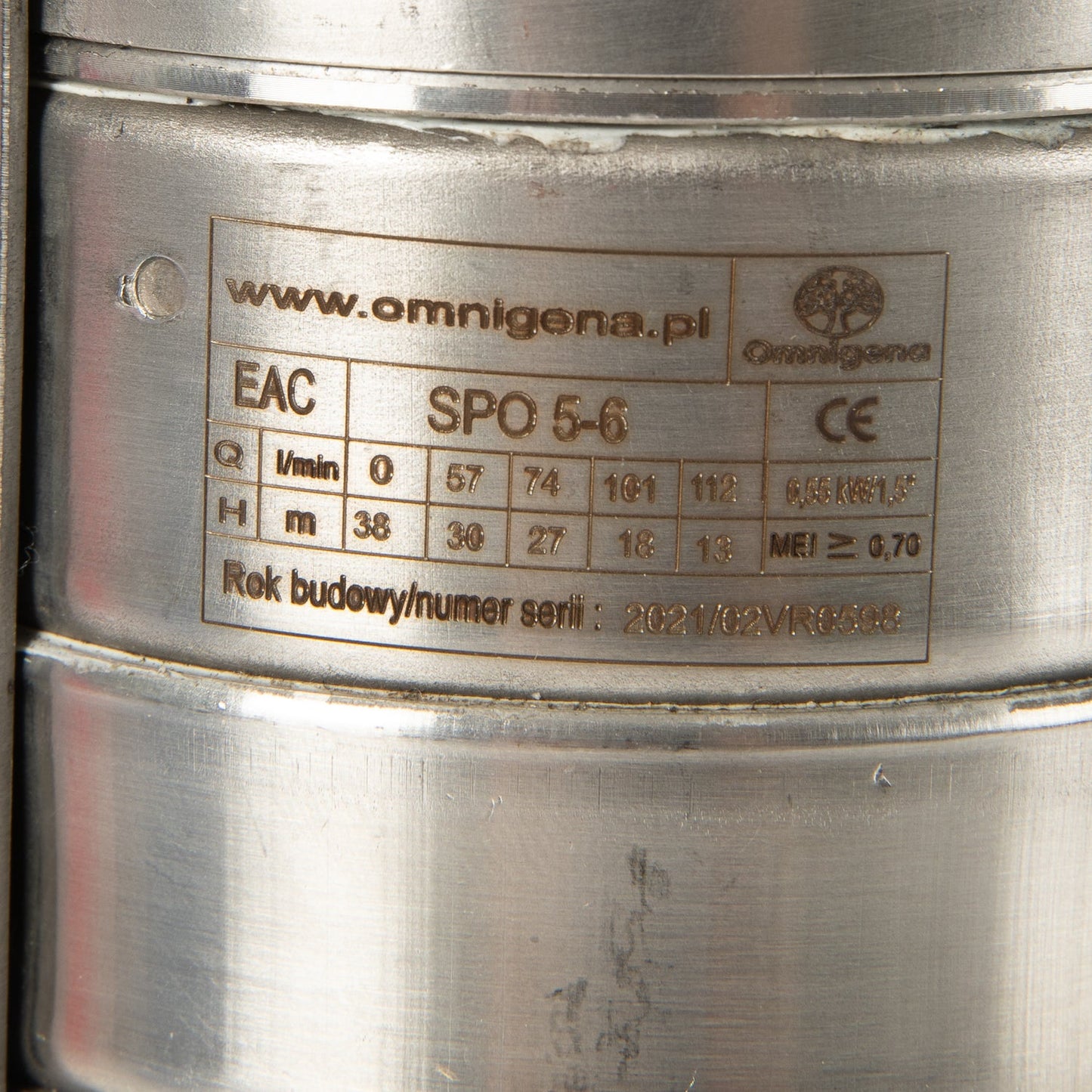eGospodari.ro % Pompa submersibila OMNI Polonia 4SPO 5- 6, 230V, 0.55W, debit 111l/min, H refulare 38m