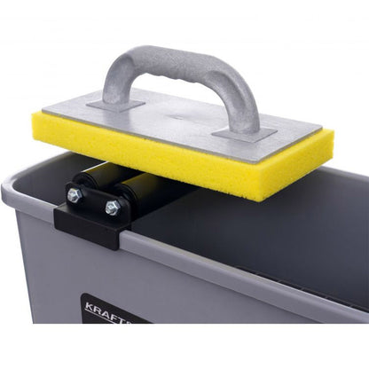 eGospodari.ro % SET PROFI SCULE SI GALEATA 24L pentru renovare zugravire, placare cu gresie ori faianta , KRAFT Profi K10785